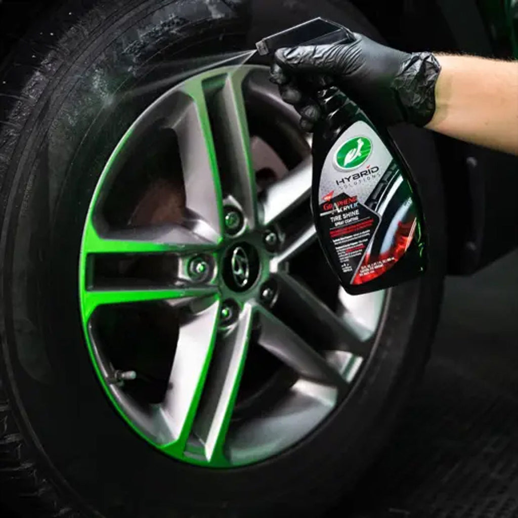 Renovador De Neumáticos Turtle Wax Grafeno Acrílico Tire 769Ml