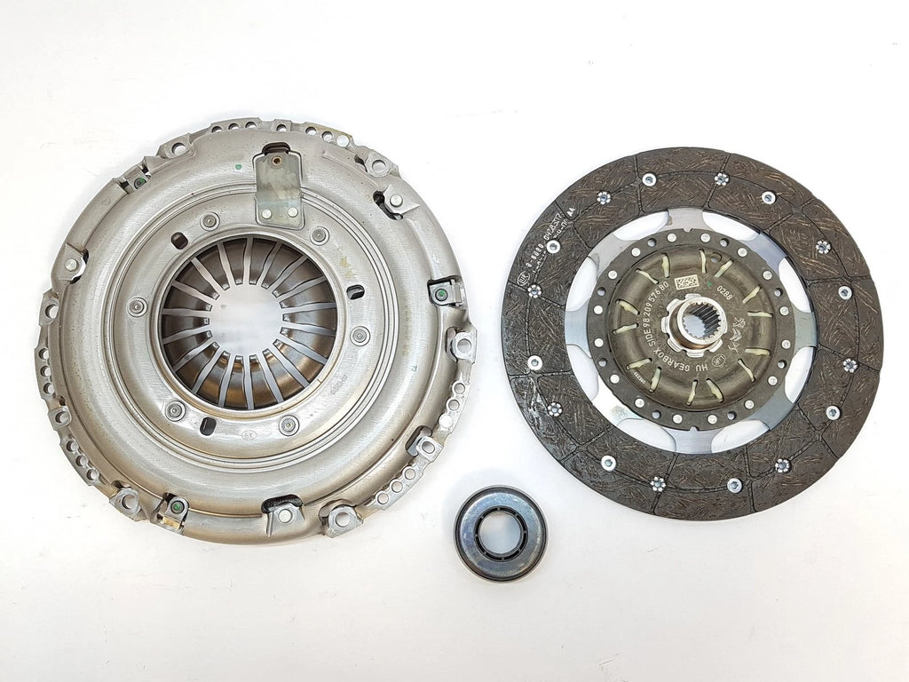 Kit Embrague 2 pcs Peugeot Boxer Landtrek 2.2 2024 +