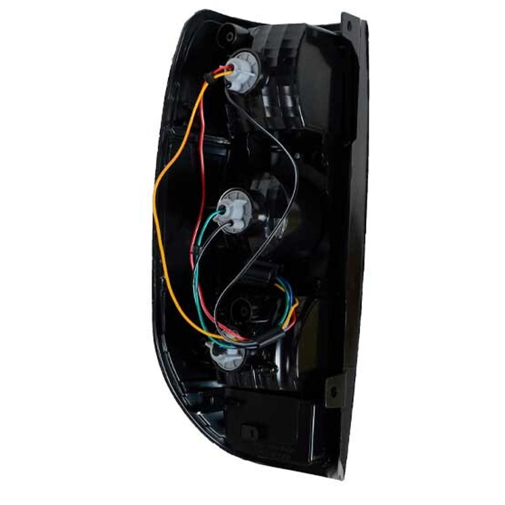 Farol Trasero Derecho Mazda Bt-50 2007/2010